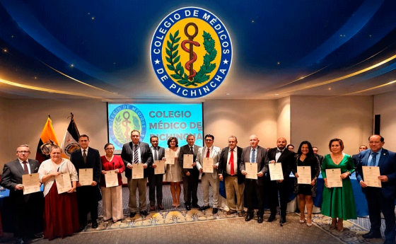 Carlos Figueroa asume la Presidencia del Colegio de Médicos de Pichincha para el período 2026–2028
